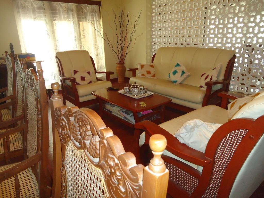 Jayalath Homestay And Apartments Galle Ngoại thất bức ảnh